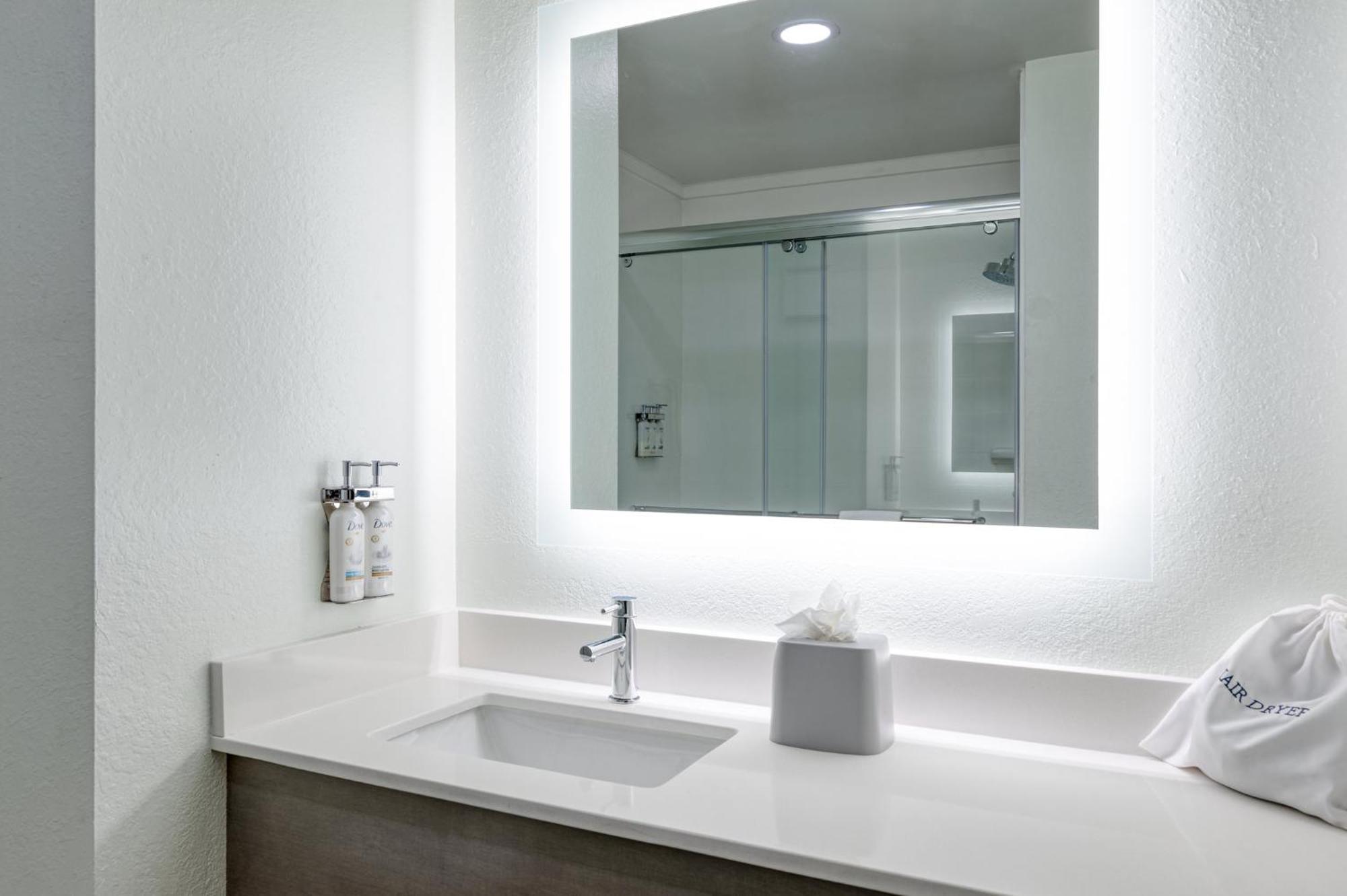 Holiday Inn Express Hotel & Suites Columbia-I-20 At Clemson Road By Ihg Eksteriør bilde